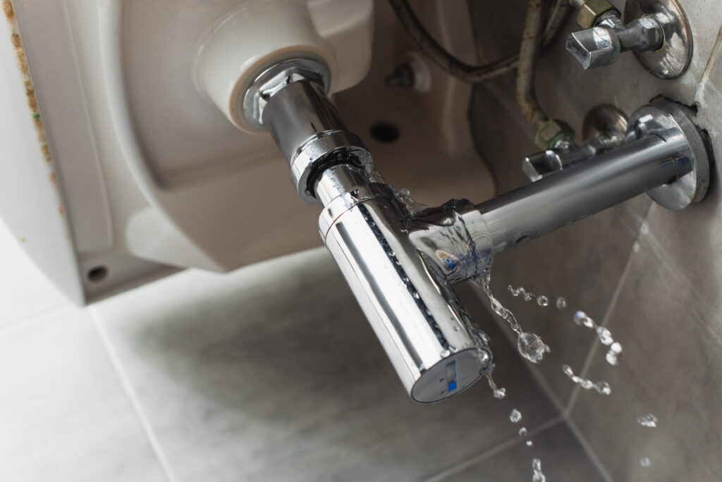 Leaky Faucet Needs Aedile Plumbing